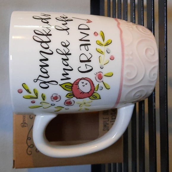 Coffee Tea Cup Mug Grandkids Make Life Grand Grandma Gift Present NIB - Picture 2 of 4
